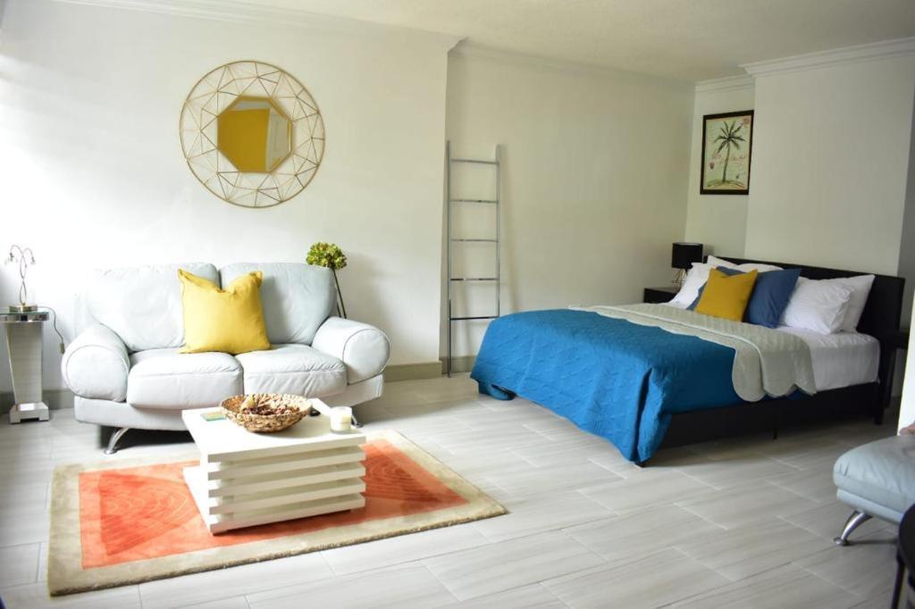 Ambleside & Turtle Beach Towers Ocho Ríos Extérieur photo